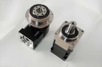 怎樣為自動液體灌裝設(shè)備選擇精密行星減速器